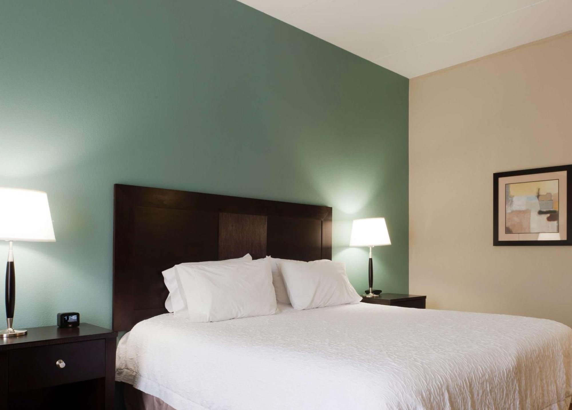 Hampton Inn North Brunswick Nj Zewnętrze zdjęcie