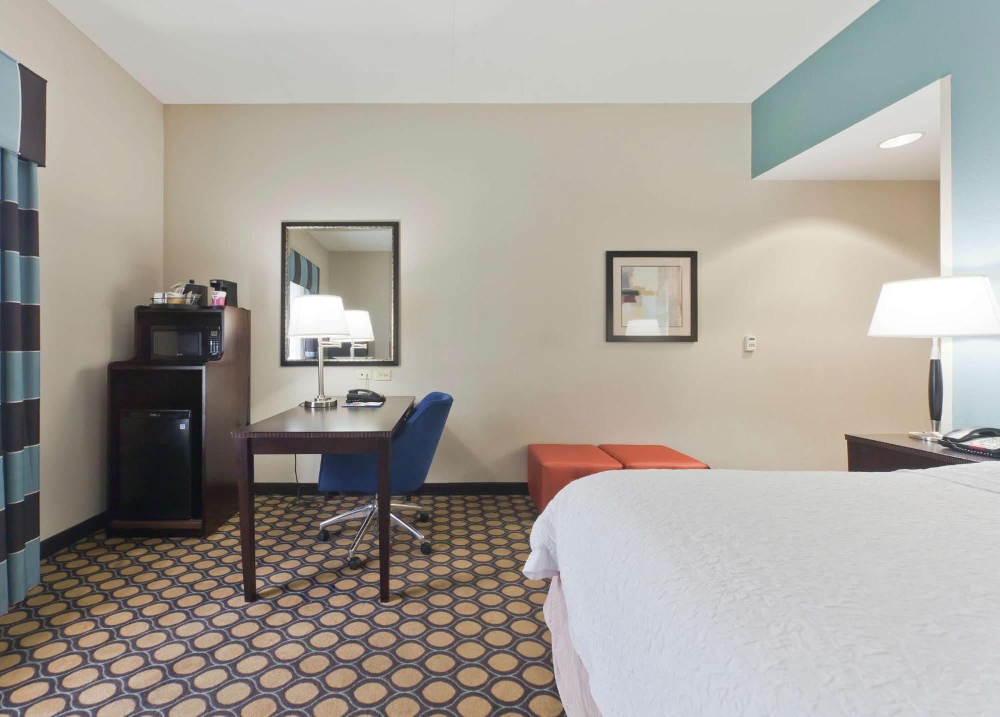 Hampton Inn North Brunswick Nj Zewnętrze zdjęcie