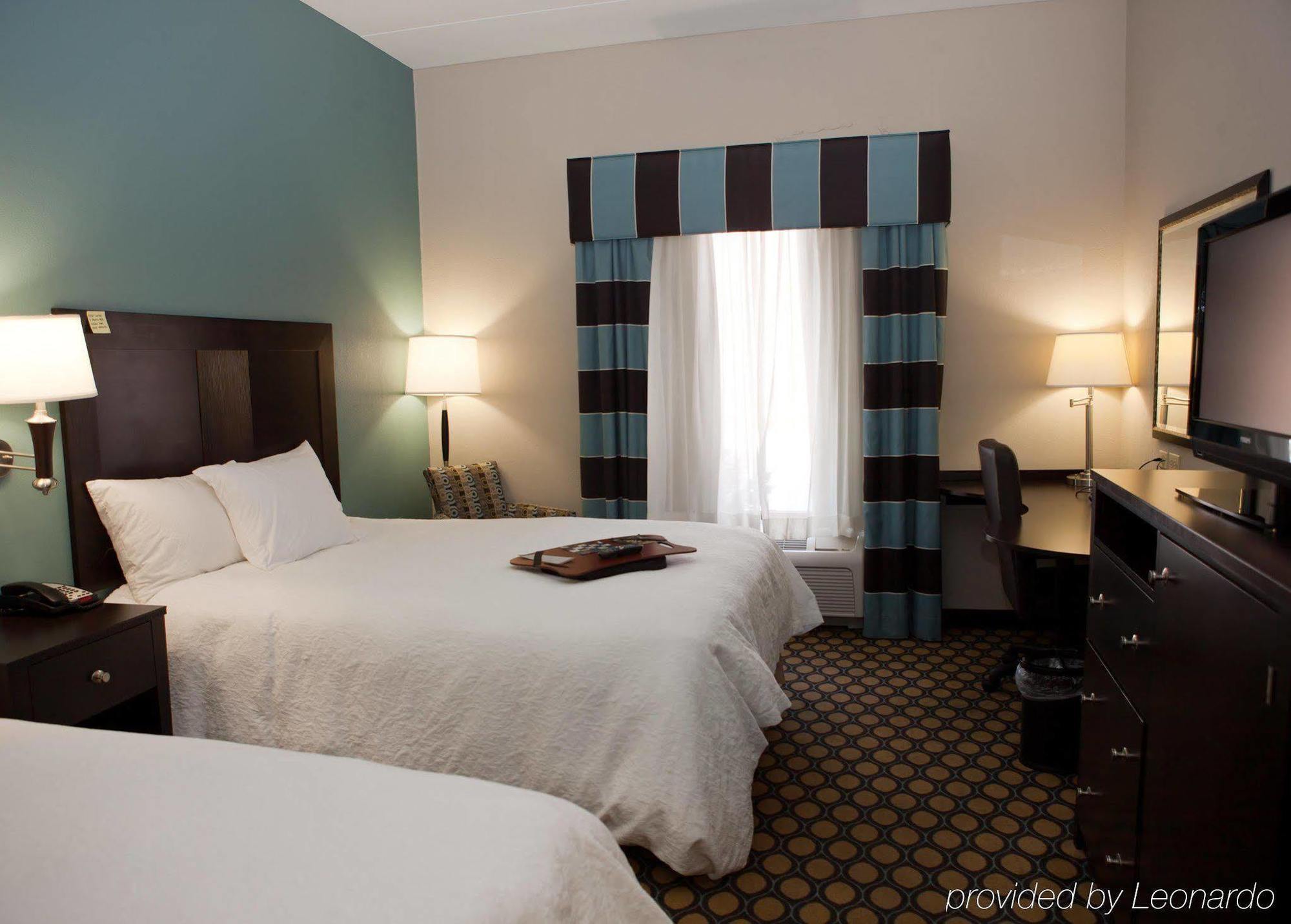 Hampton Inn North Brunswick Nj Zewnętrze zdjęcie