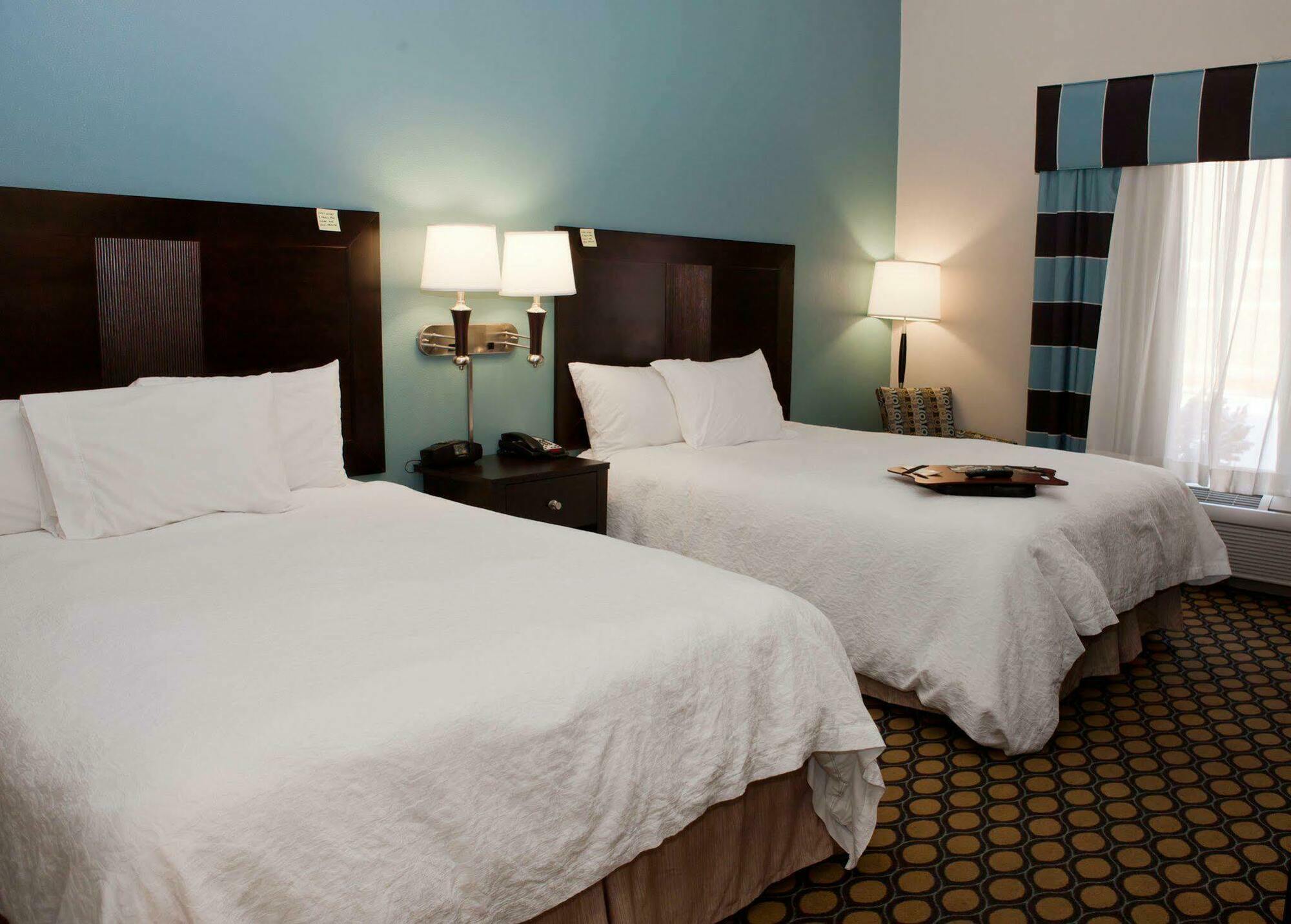 Hampton Inn North Brunswick Nj Zewnętrze zdjęcie