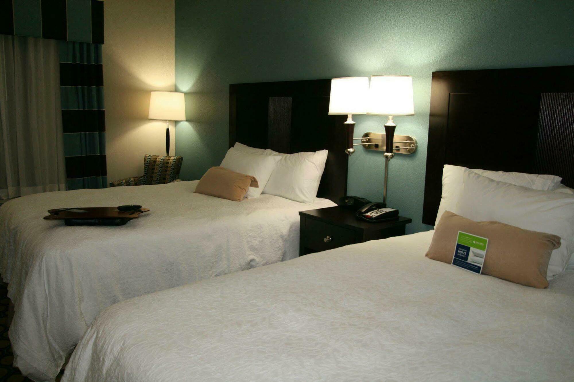 Hampton Inn North Brunswick Nj Zewnętrze zdjęcie